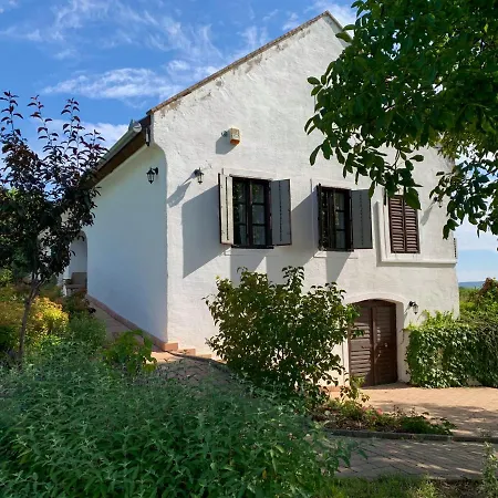 بيت للعطل Kali Panorama Birtok Mindszentkálla